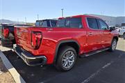 $42910 : Pre-Owned 2019 SIERRA 1500 SLT thumbnail