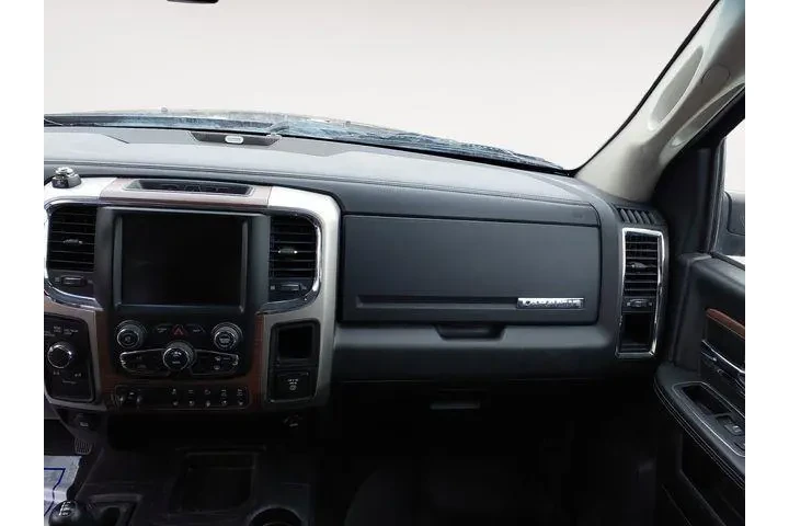 $29261 : Ram 2500 2016 4x4 Power Wago image 10