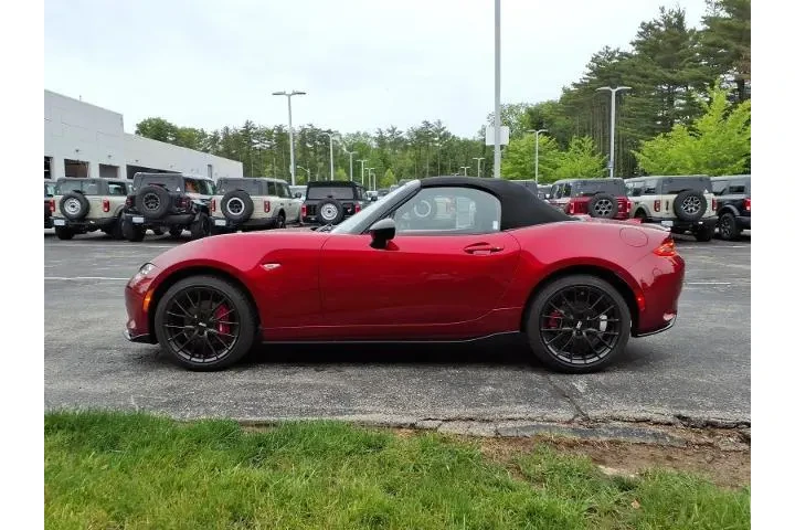 $36800 : Mazda MX-5 Miata 2025 Club 2 image 6