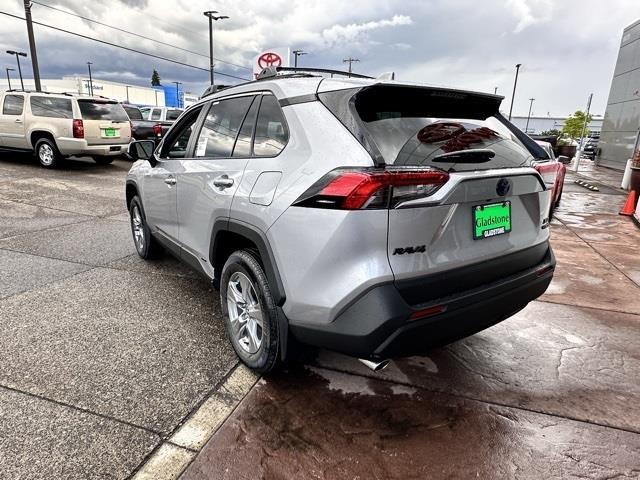 $35494 : 2024 RAV4 Hybrid XLE image 3