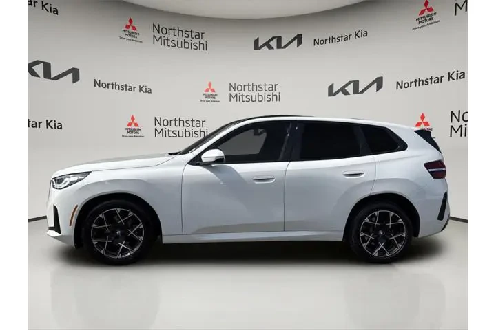 $38495 : BMW X3 2025 AWD 30 xDrive 4d image 2