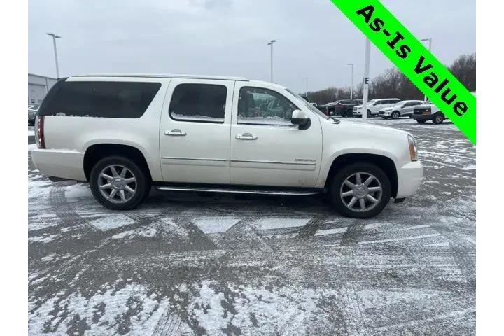 $10220 : GMC Yukon XL 2011 AWD Denali image 7
