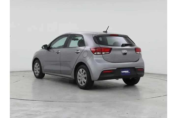 $16998 : Kia Rio 5-Door 2023 S 4dr Wa image 2