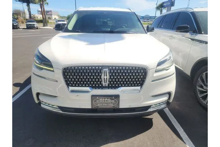 $33100 : Lincoln Aviator 2020 AWD Res image 2