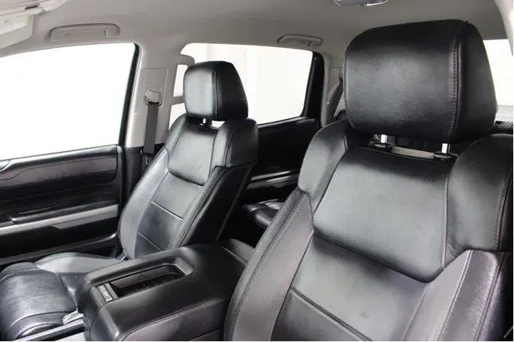 $28982 : Toyota Tundra 2018 4x4 Limit image 3