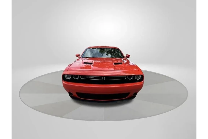 $16000 : Dodge Challenger 2018 SXT 2d image 2