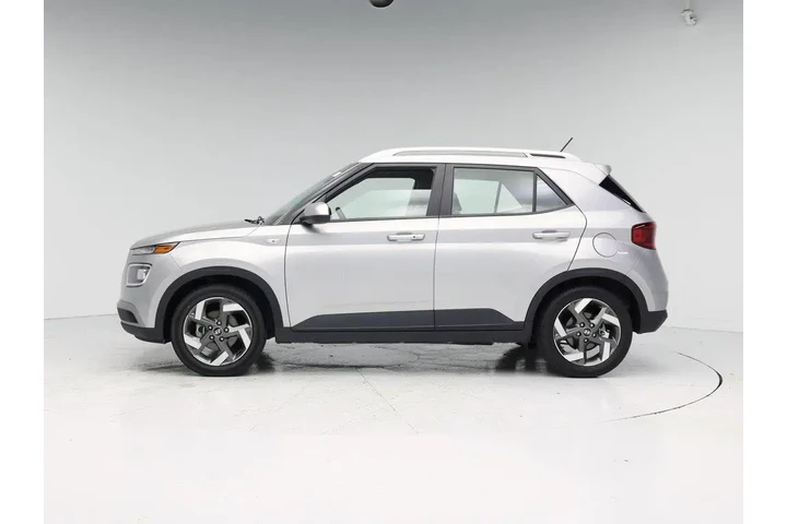 $18998 : Hyundai VENUE 2024 SEL 4dr C image 3