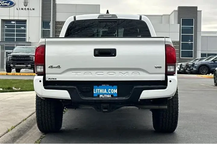 $35995 : Toyota Tacoma 2023 4x4 TRD O image 7