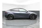 $25226 : Tesla Model Y 2021 AWD Perfo thumbnail