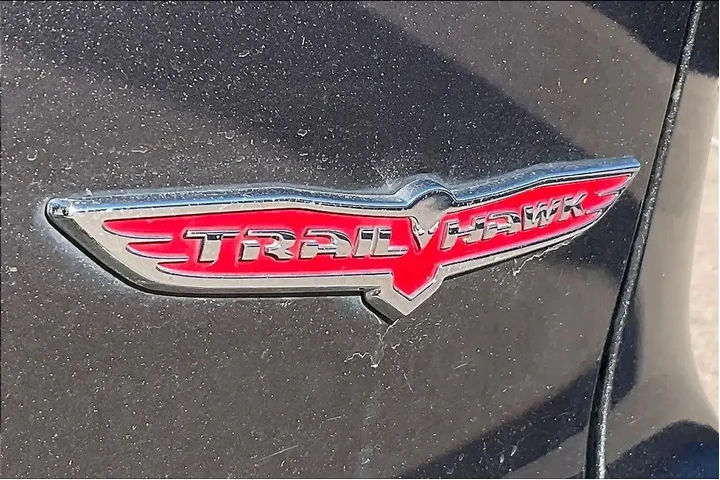 $16367 : Jeep Cherokee 2019 4x4 Trail image 9