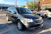 $8990 : 2014 Town & Country Touring thumbnail