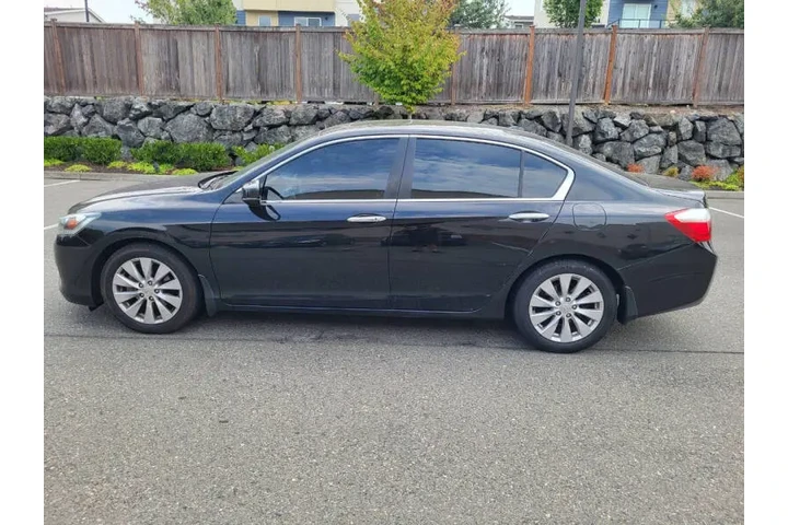 $9900 : 2015 Accord EX-L image 7