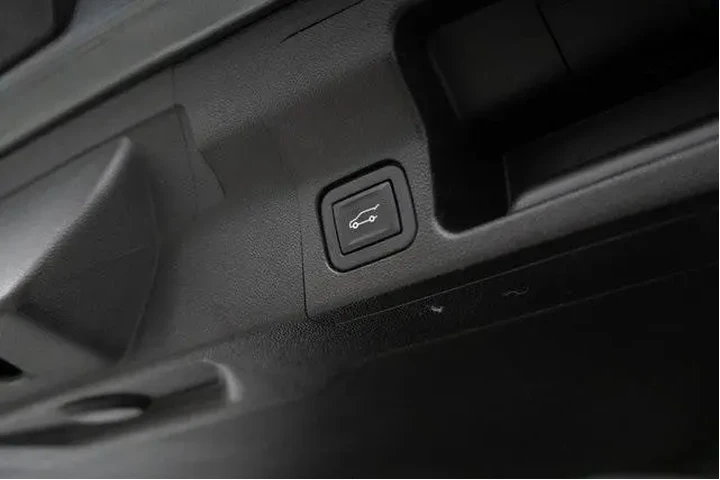 $31264 : GMC Acadia 2022 4x4 AT4 4dr image 8