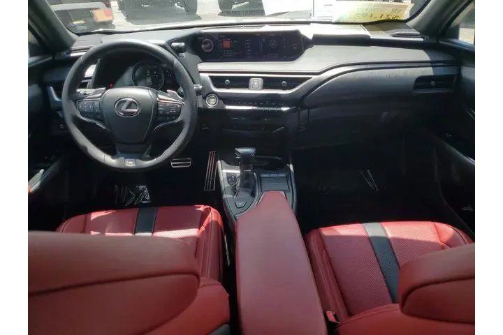 $18431 : Lexus UX 200 2019 4dr Crosso image 10