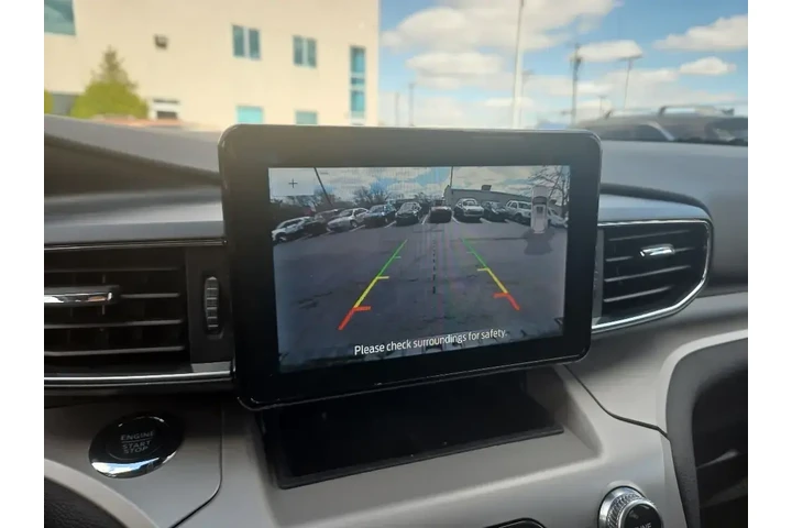 $33000 : Ford Explorer 2023 AWD XLT 4 image 9