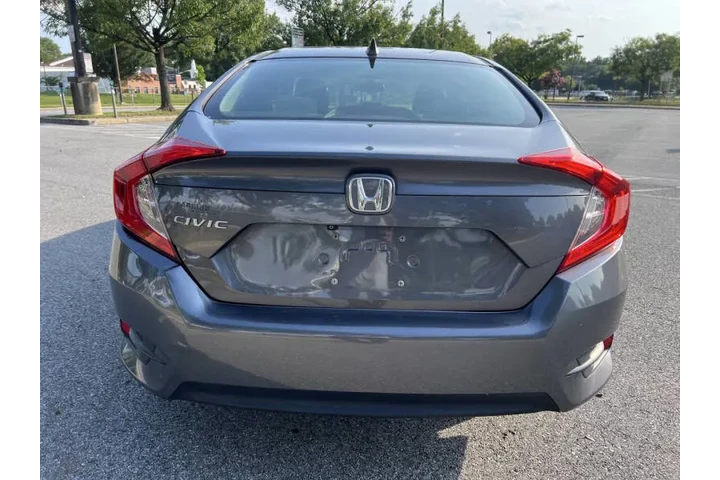 $12900 : 2018 Civic EX image 7