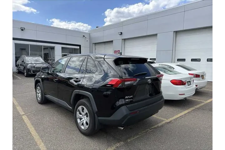 $25943 : Toyota RAV4 2022 AWD LE 4dr image 8