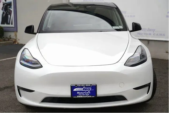 $22900 : Tesla Model Y 2021 AWD Long image 5