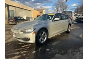 $6999 : 2013 BMW 3 Series 320i xDrive thumbnail