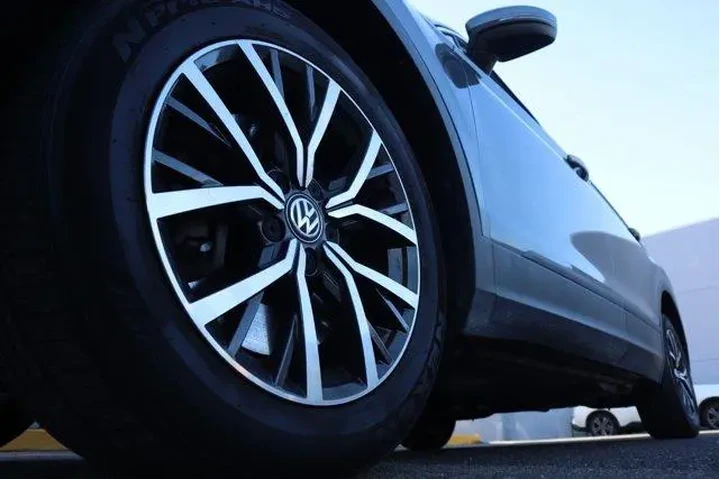$16224 : Volkswagen Tiguan 2019 AWD S image 9