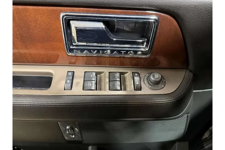 $21995 : Lincoln Navigator L 2014 4x4 image 9