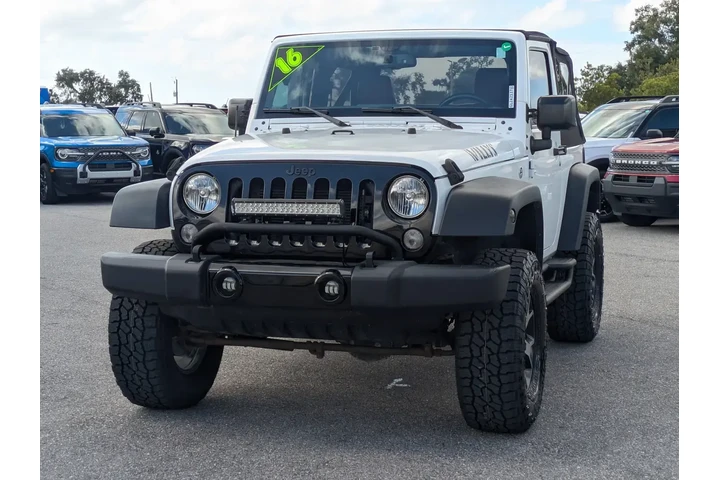 $18000 : Jeep Wrangler 2016 4x4 Sport image 7