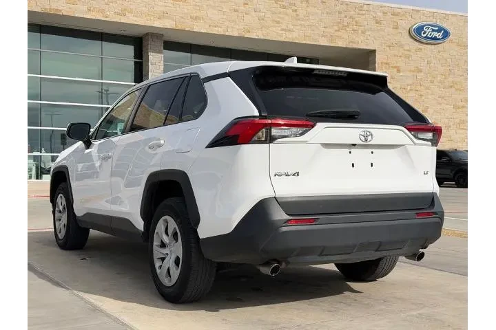 $23495 : Toyota RAV4 2024 LE 4dr SUV image 8