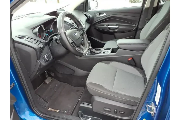 $11998 : Ford Escape 2017 SE 4dr SUV image 10