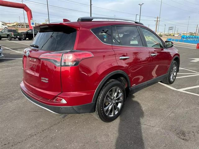 $28995 : Pre-Owned 2018 RAV4 Hybrid Li image 6