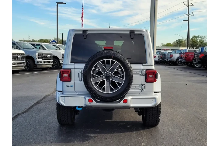 $40000 : Jeep Wrangler 2024 4x4 High image 5