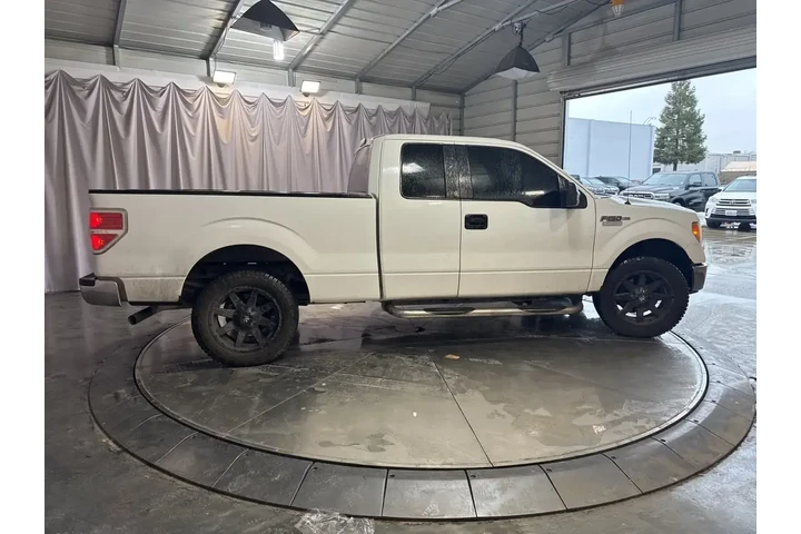 $11599 : Ford F-150 2012 4x2 XLT 4dr image 4