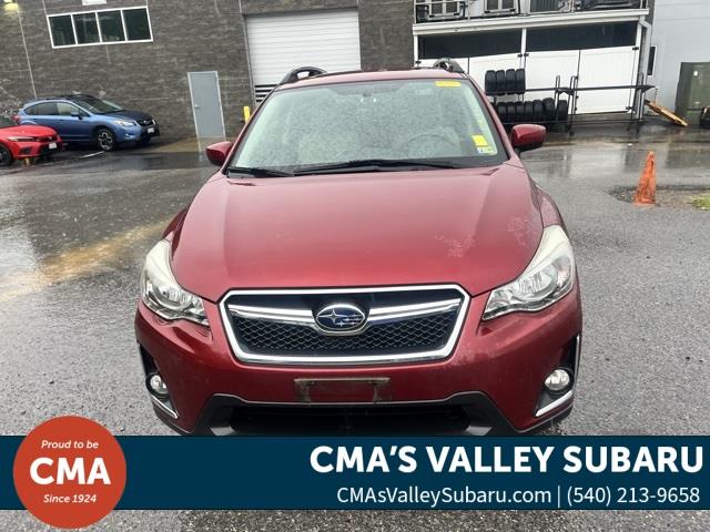 $16997 : PRE-OWNED 2017 SUBARU CROSSTR image 2