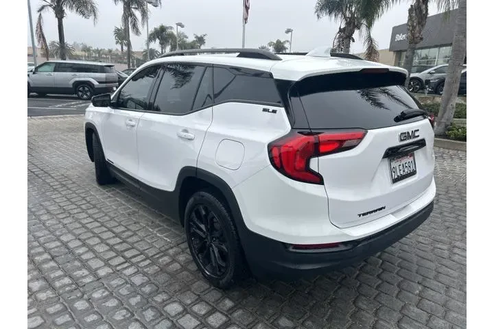 $17995 : GMC Terrain 2021 SLE 4dr SUV image 4