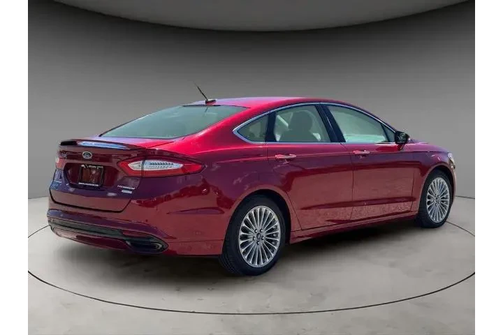 $13595 : Ford Fusion 2016 Titanium 4d image 9