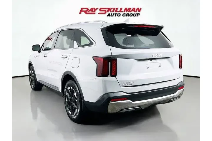 $31988 : Kia Sorento 2025 S 4dr SUV image 5