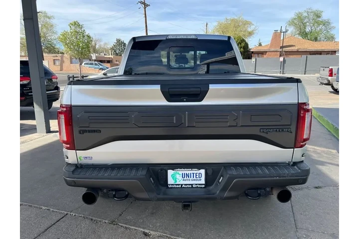 2017 F-150 Raptor SuperCrew 4 image 6