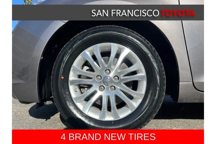 $18988 : 2013 Sienna XLE 8 Passenger image 9