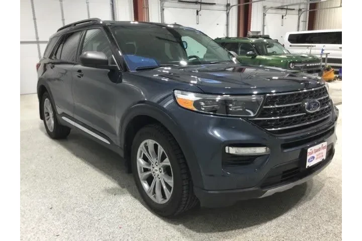 $28900 : Ford Explorer 2022 AWD XLT 4 image 3