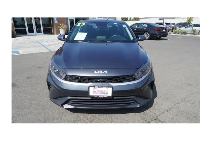 $18984 : 2023 Forte LXS image 3