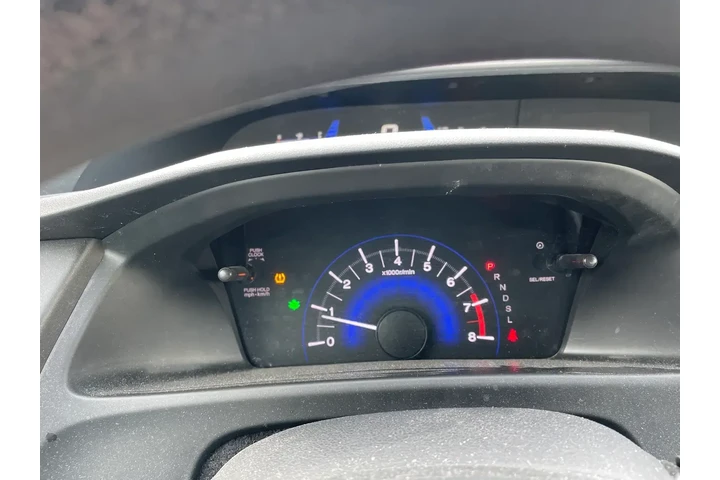 $10900 : Honda Civic 2014 LX 4dr Seda image 6