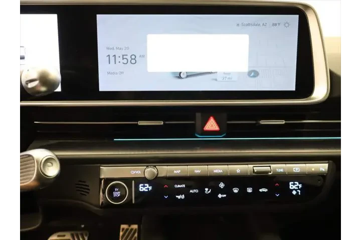 $28798 : Hyundai IONIQ 6 2024 Limited image 10