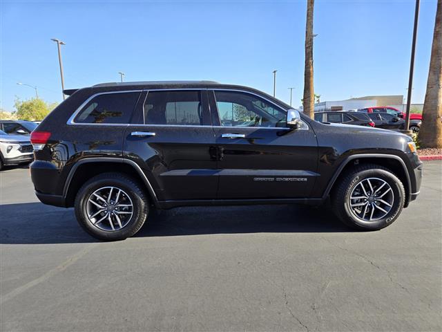 $18847 : Pre-Owned 2019 Grand Cherokee image 7