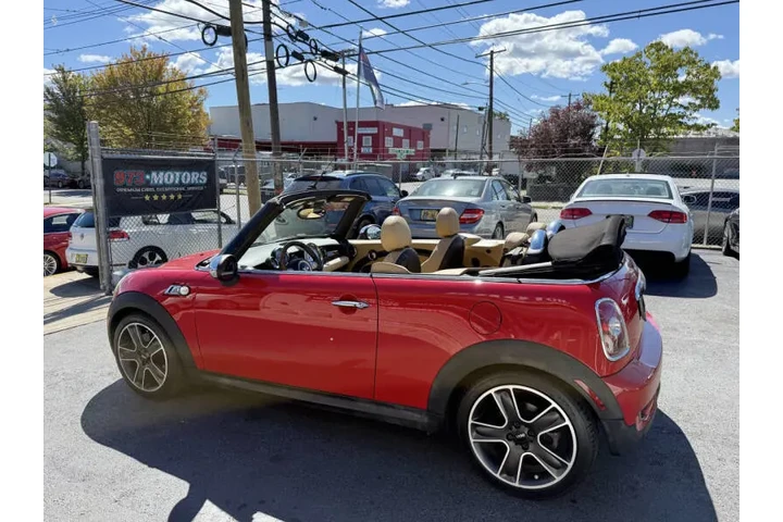 $7399 : 2009 MINI Cooper S image 8