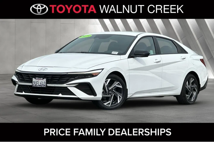 $19900 : Hyundai ELANTRA 2025 SEL Spo image 1