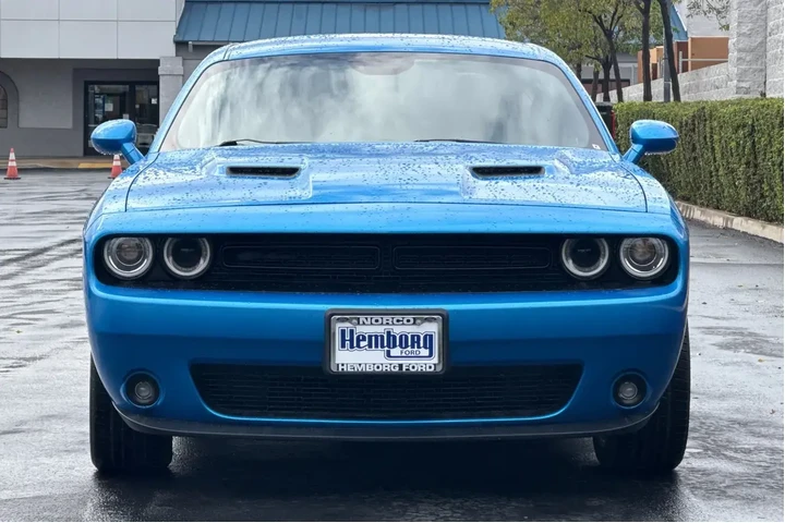 $27799 : Dodge Challenger 2023 SXT 2d image 9