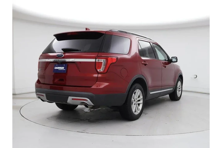 $17998 : Ford Explorer 2017 XLT 4dr S image 8