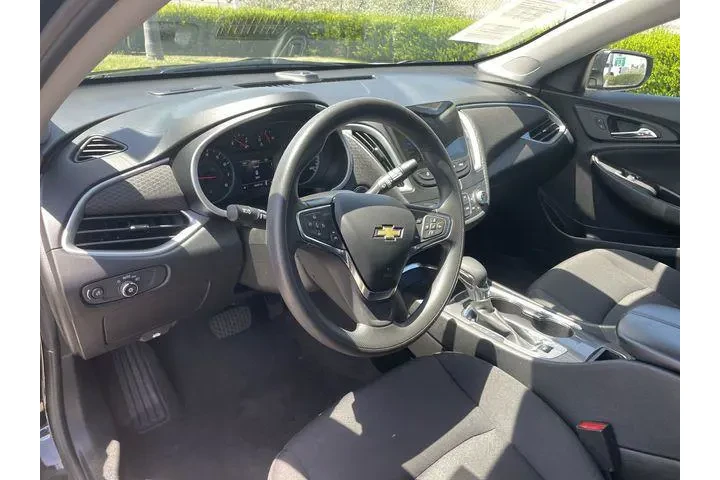 $18888 : Chevrolet Malibu 2023 LT 4dr image 10