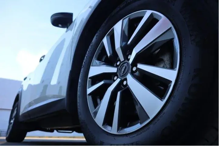 $37209 : Nissan Pathfinder 2024 AWD S image 9