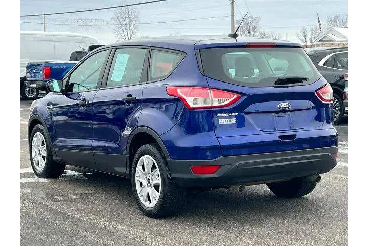 $8495 : Ford Escape 2016 S 4dr SUV image 8