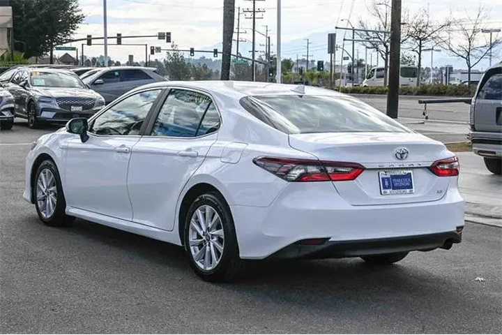 $22500 : Toyota Camry 2024 LE 4dr Sed image 7